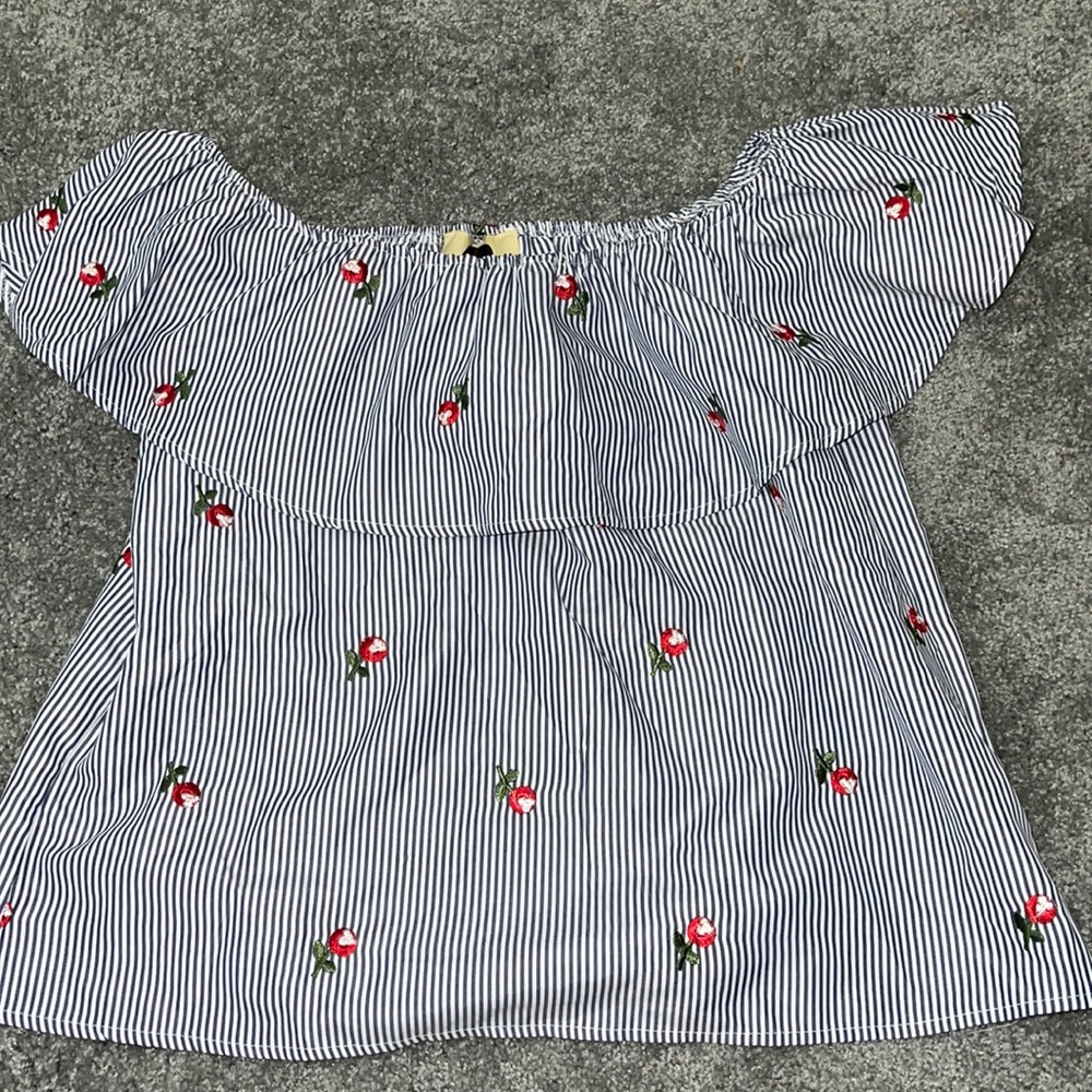 Girl Evolution Off the Shoulder Top